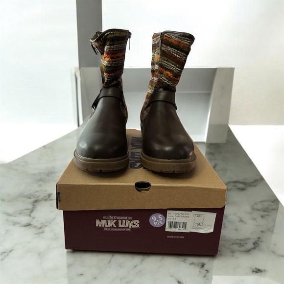 New Muk Luks Brown Boots with Multicolor Knit - Picture 3 of 9